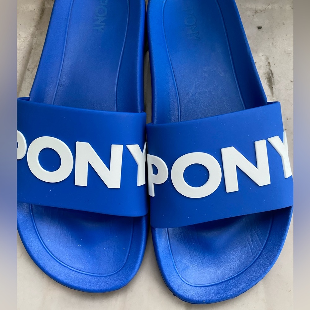 MENS PONY SLIDERS